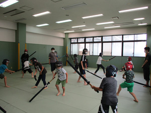 2023年7月8日 藤沢青少年会館　はじめての武道スポーツチャンバラ初心者講習会