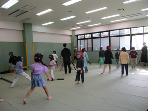 2025年11月1日 藤沢青少年会館秋の祭典　スポーツチャンバラ体験教室